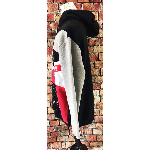 Le Tigre Authentic Embroidered Hoodie Sweatshirt - Picture 6 of 7